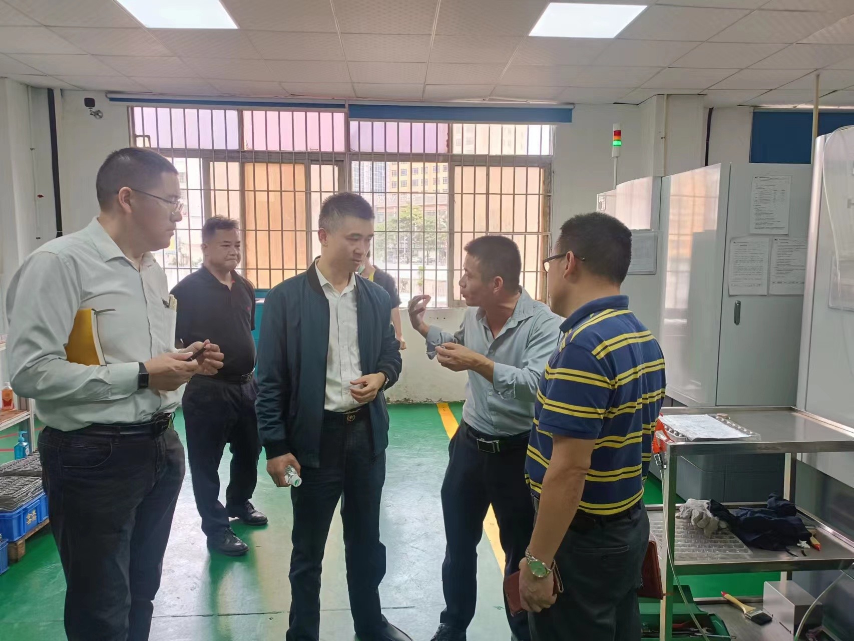 熱烈歡迎區政府領(lǐng)導帶隊走訪(fǎng)企業(yè)，鼓勵數字化轉型！